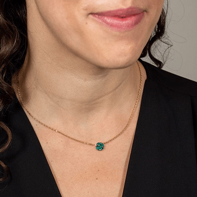 Collier Hora  