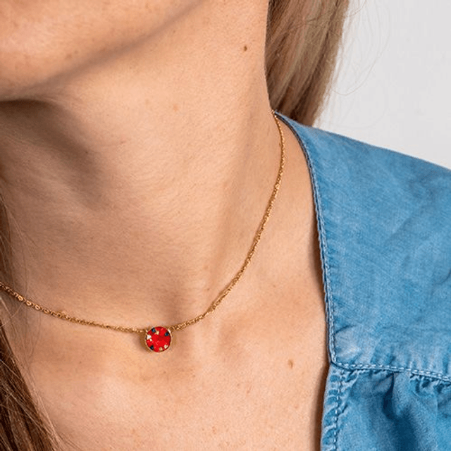 Collier Hora  